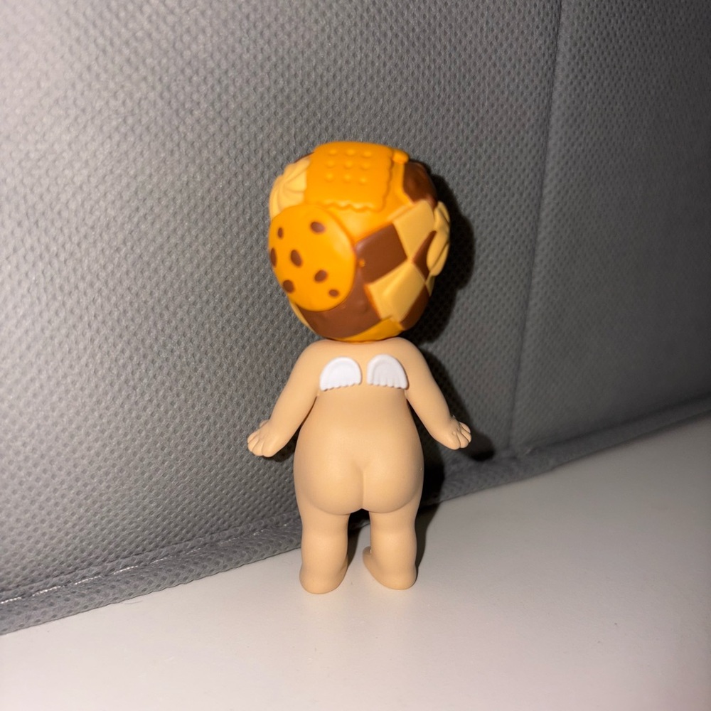 Sonny Angel Cookie from Sweets Series - Picture 2 of 3
